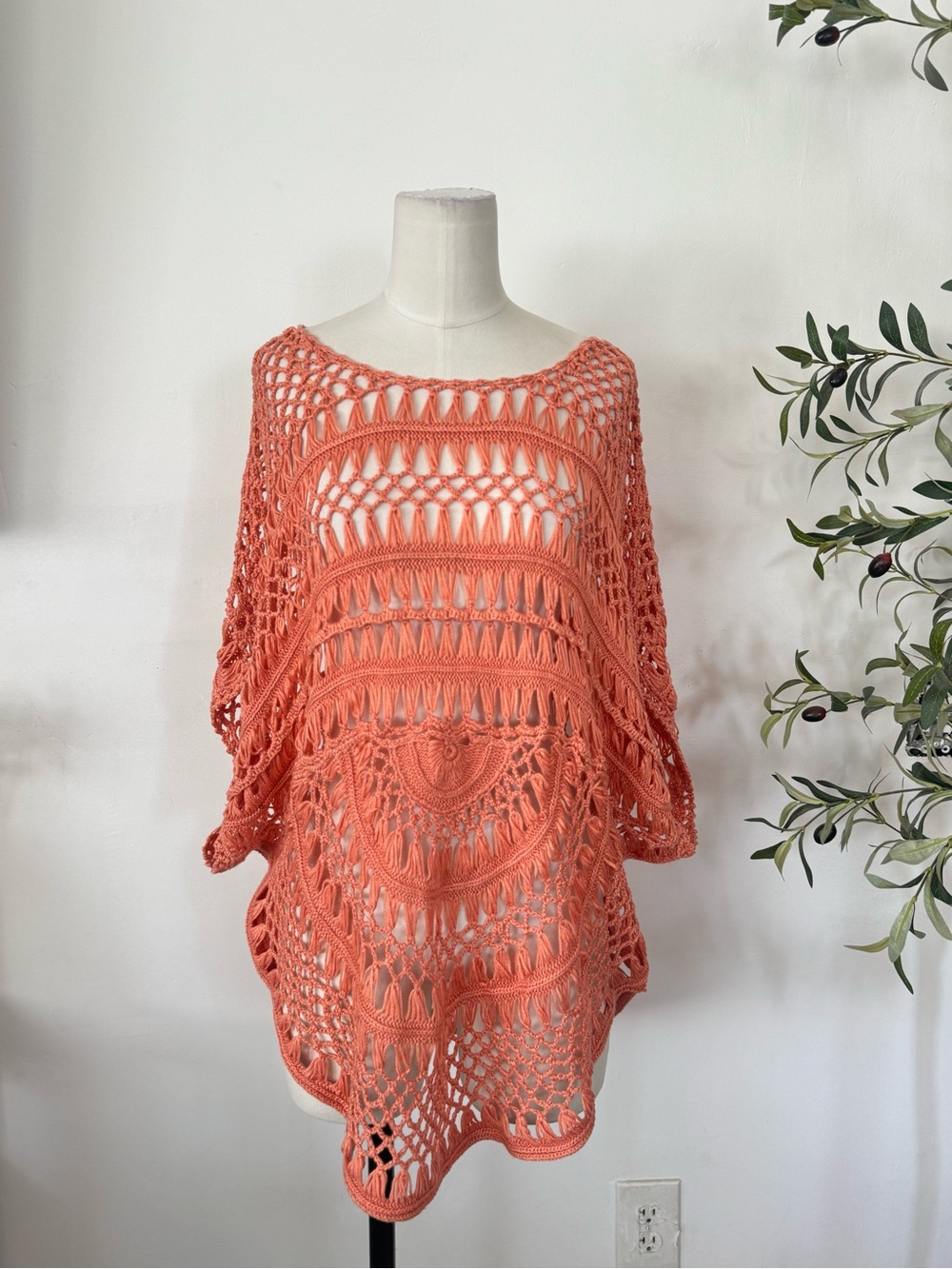 Dressbarn Coral Crochet Open Knit Poncho Sweater 2X Boho Beach Cover Up